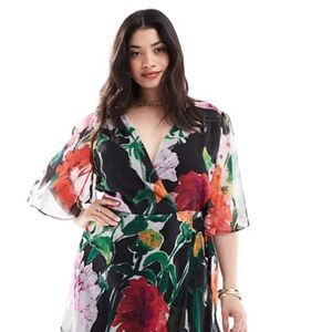 Hope & Ivy Floral Wrap Dress NWT